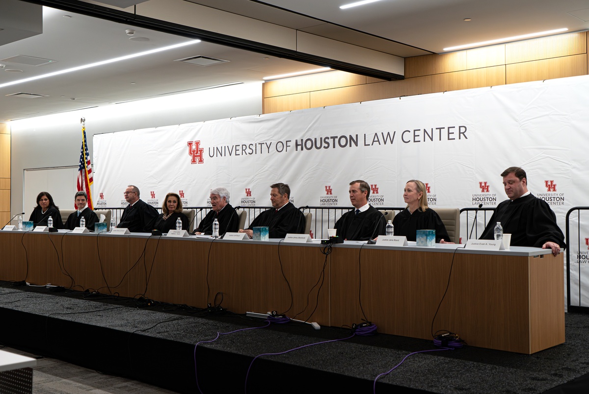 Texas Supreme Court won’t rule for weeks on GOP requests to expel Democrats who left the state